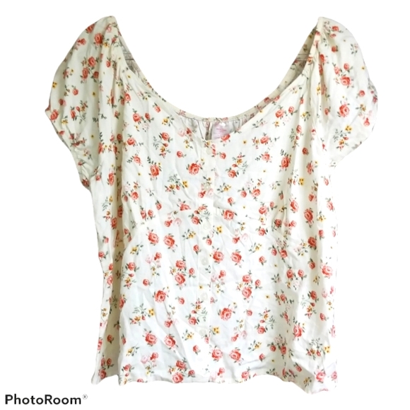 No Boundaries Tops - NWT No Boundaries Button Up Blouse